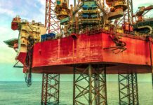 Venezuela aceita vender petróleo aos EUA e entrega controle total das exportações a Washington Petróleo